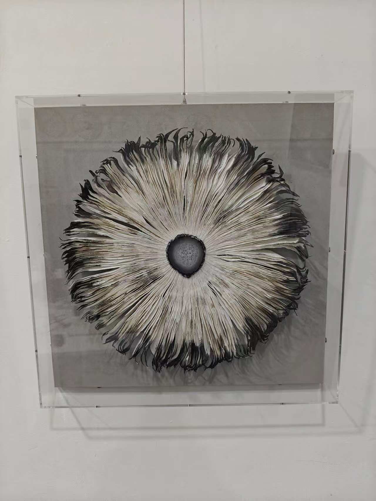 MIOW Handmade Paper Agate Art - Black Eye Series - 60cm Round - Marble Effect Wall Decor